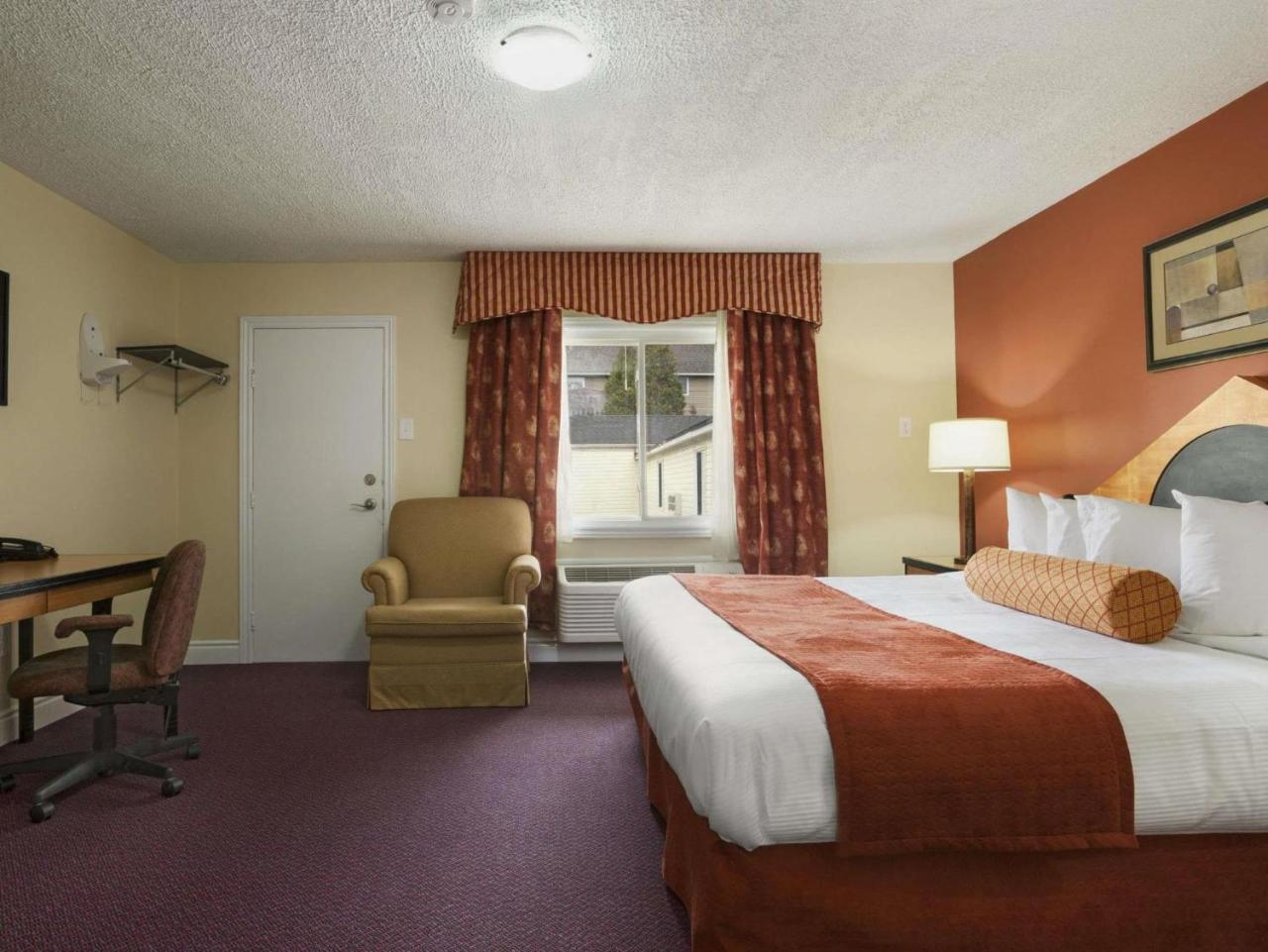 Knights Inn Orangeville Buitenkant foto